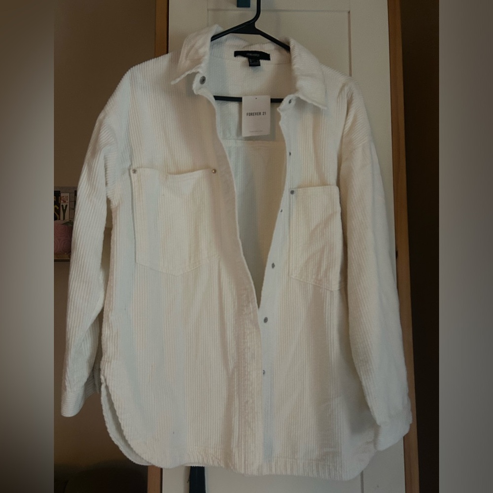 NWT Forever 21 corduroy snap up